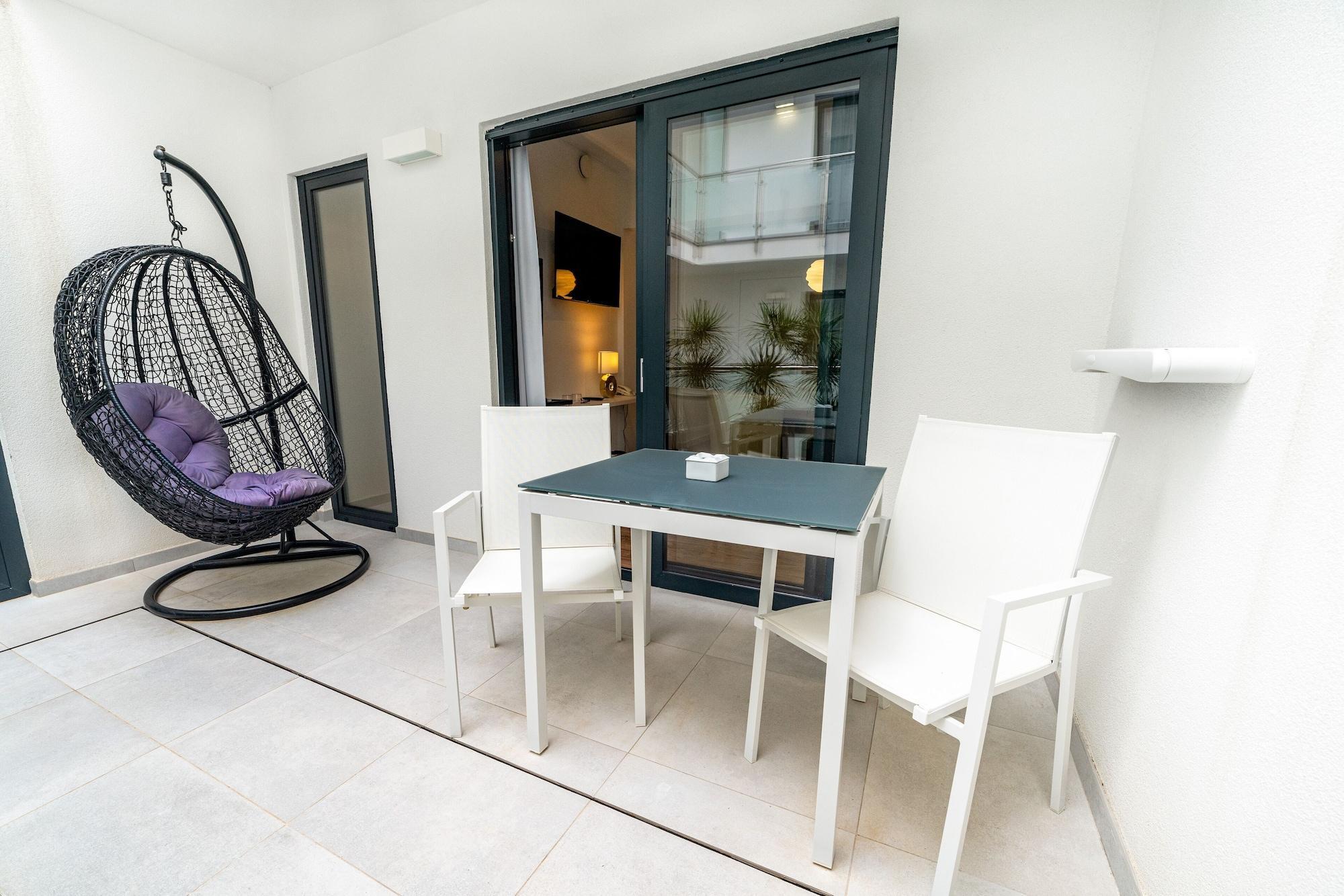 The Place - Adults Only Hotell