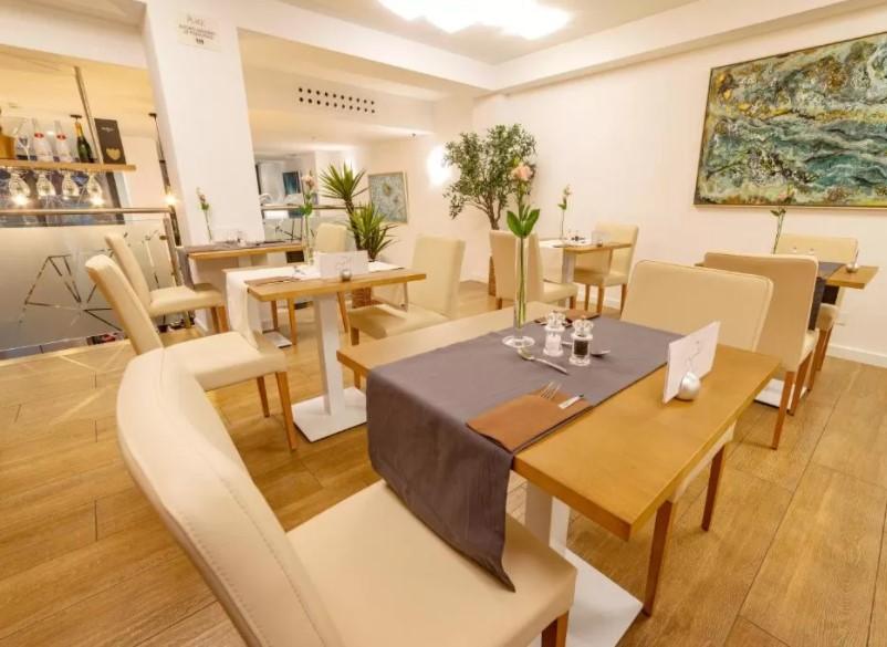 Hotell The Place - Adults Only Cala Ratjada (Mallorca)