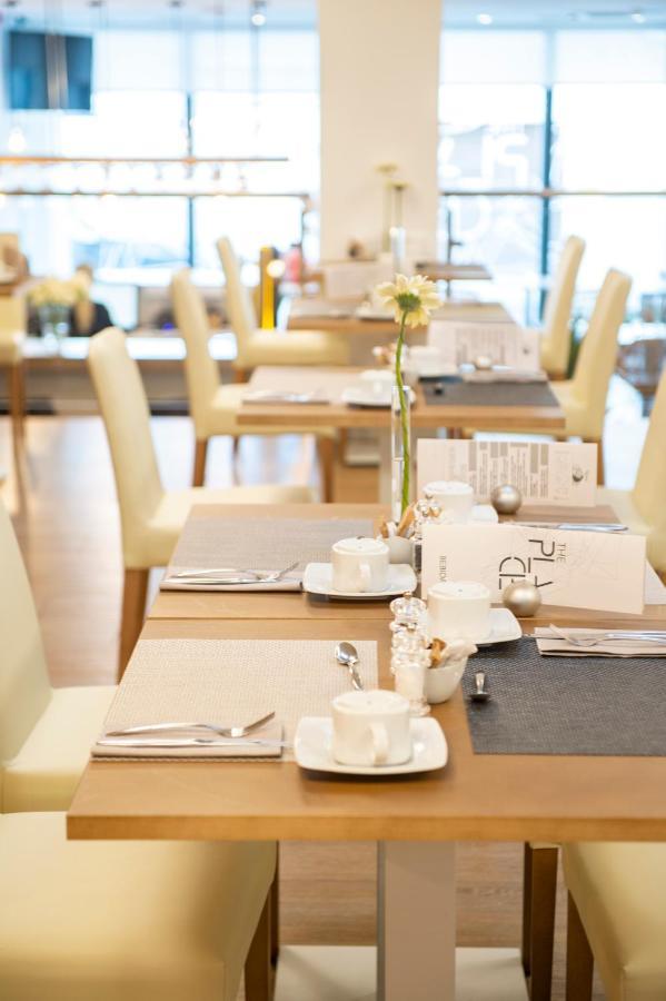 Hotell The Place - Adults Only 4*